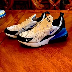 Nike air max 270 youth size 6